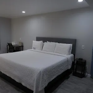 Hotel Capri Anaheim